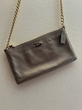 Coach pebble leather bag